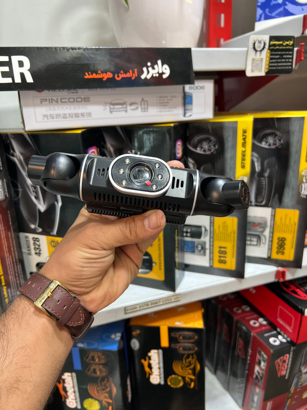 دوربین ثبت وقایع خودرو 4 لنز Y99-WiFi به همراه دوربین دنده عقب